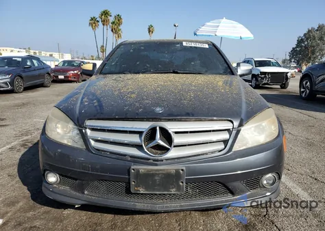 2009 Mercedes-Benz C 300 from USA, damaged, VIN WDDGF54X09R071750